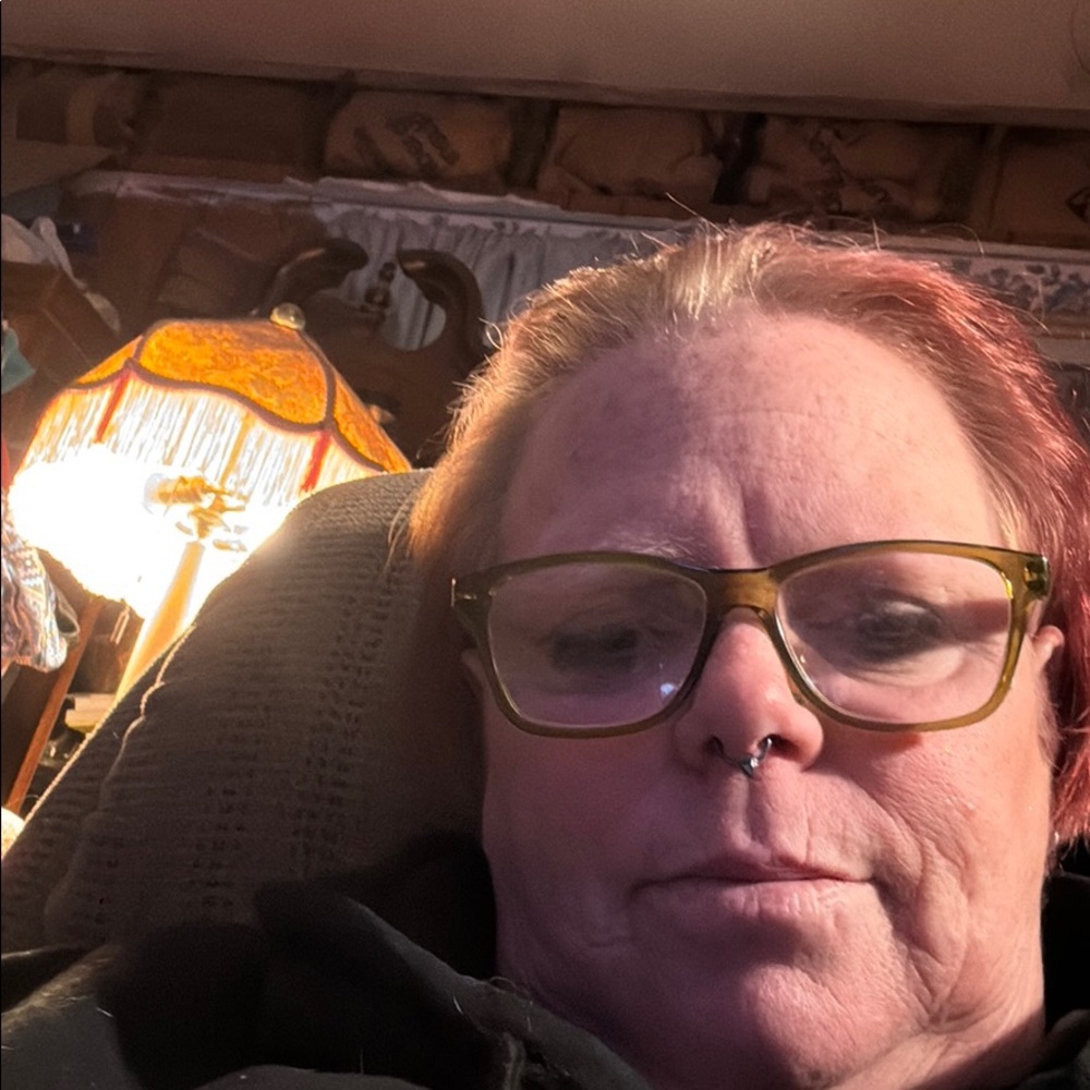 Meet your Posher, Suzy